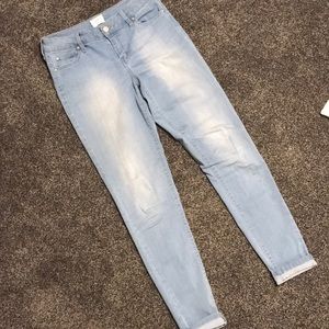 Celebrity Pink Mid-Rise Skinny Jeans